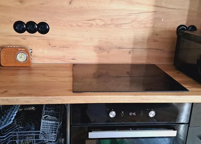 Heart Of The Old Wroclove Apartment